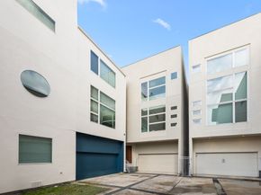 5632 Kiam Street C, Houston TX 77007