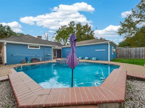 15734 Pagehurst Drive, Houston TX 77084