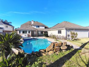 5515 Dawnington Place, Sugar Land TX 77479