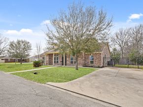 7034 Sherwood Drive, Houston TX 77021