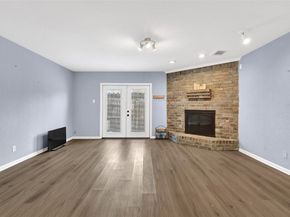 6370 Creekbend Drive 55, Houston TX 77096