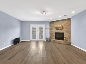 6370 Creekbend Drive 55, Houston TX 77096