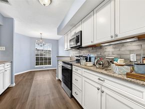 6370 Creekbend Drive 55, Houston TX 77096