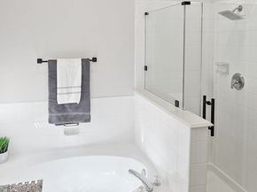 14 Valley Oaks Circle, The Woodlands TX 77382