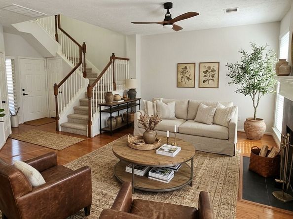 14 Valley Oaks Circle, The Woodlands TX 77382