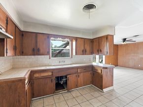 11614 Mullins Drive, Houston TX 77035