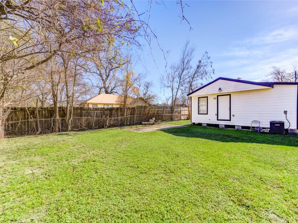 7811 Saint Louis Street, Houston TX 77028