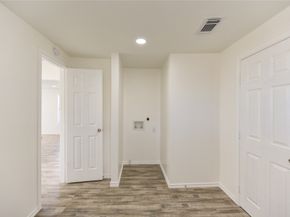 7811 Saint Louis Street, Houston TX 77028