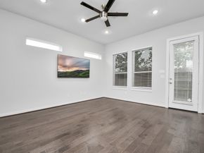 619 Thornton Oaks Lane, Houston TX 77018