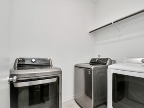 619 Thornton Oaks Lane, Houston TX 77018