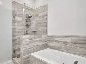 619 Thornton Oaks Lane, Houston TX 77018