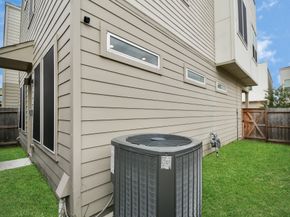 619 Thornton Oaks Lane, Houston TX 77018