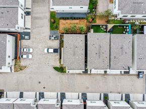 619 Thornton Oaks Lane, Houston TX 77018