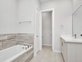 619 Thornton Oaks Lane, Houston TX 77018