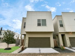 619 Thornton Oaks Lane, Houston TX 77018