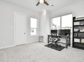 619 Thornton Oaks Lane, Houston TX 77018