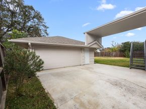5006 Lymbar Drive, Houston TX 77096