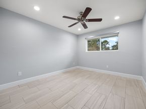 5006 Lymbar Drive, Houston TX 77096