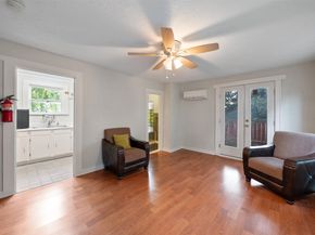 1007 Heights Boulevard, Houston TX 77008