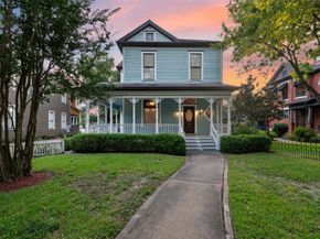 1007 Heights Boulevard, Houston TX 77008