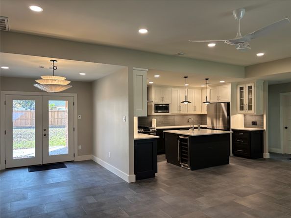 2223 Hialeah Drive, Houston TX 77018