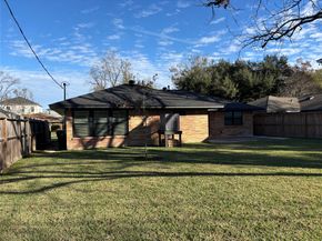 2223 Hialeah Drive, Houston TX 77018