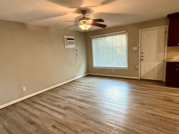 808 W Main Street 5, Houston TX 77006