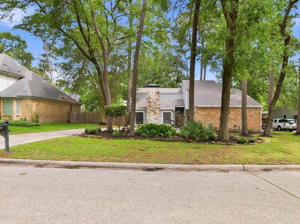 2119 Woodstream Drive, Kingwood TX 77339