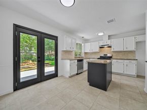 43 E Lance Leaf Road, The Woodlands TX 77381