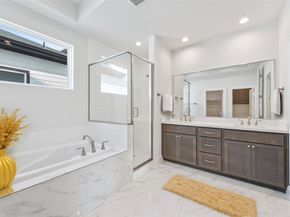 2706 Grand Fountains Drive G, Houston TX 77054