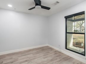 712 Clarence Street, Tomball TX 77375