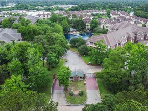2815 Kings Crossing Drive 307, Houston TX 77345