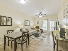 2815 Kings Crossing Drive 307, Houston TX 77345