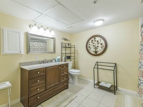 2815 Kings Crossing Drive 307, Houston TX 77345