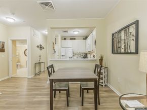 2815 Kings Crossing Drive 307, Houston TX 77345