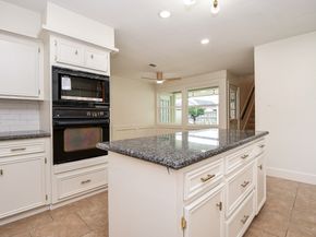 206 E Sutton Square, Stafford TX 77477