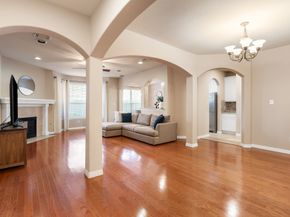 7526 N Linpar Court, Houston TX 77040