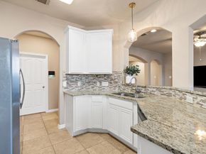 7526 N Linpar Court, Houston TX 77040