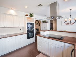 934 Caswell Court, Katy TX 77450