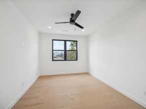 1811 Du Barry Lane, Houston TX 77018