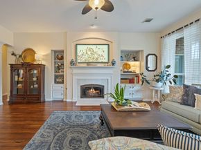 22 Greycrest Place, The Woodlands TX 77382