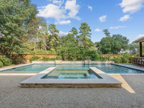 22 Greycrest Place, The Woodlands TX 77382