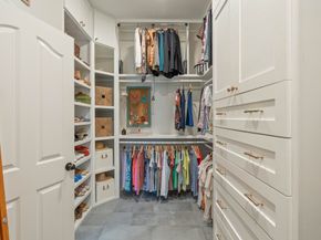 22 Greycrest Place, The Woodlands TX 77382