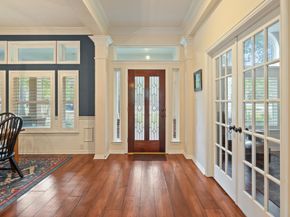 22 Greycrest Place, The Woodlands TX 77382