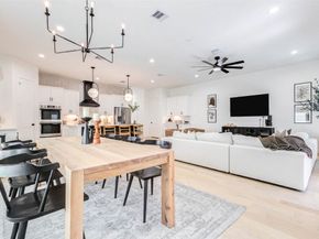 1922 Hoskins Drive, Houston TX 77080