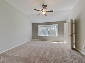 85 Summer Lark Place, Spring TX 77382