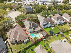 17714 Fairgrove Park Drive, Houston TX 77095