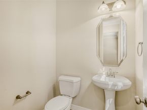 2911 Royal Oaks Grove, Houston TX 77082