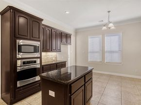 2911 Royal Oaks Grove, Houston TX 77082