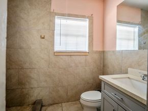 3501 Sarah Street, Houston TX 77026